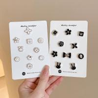 ราคา กระดุมเข็มกลัดมุกป้องกันแสงสะท้อนเกรดสูงกระดุมปกเสื้อผ้าแบบยึดติดหมุดปักเสื้อลายดอกไม้อกผู้หญิงกระดุมตกแต่งด้วยกระดุม (19806399145)