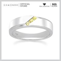 ราคา Gemondo แหวนเงินแท้ 925 Sterling Silver ชุบโรเดียม ประดับบุษราคัม Yellow Sapphire เรียง 3 เม็ด ทรงปลอกมีดขอบพ่นทราย (19820714234)