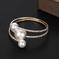 ราคา เครื่องประดับเจ้าสาวสร้อยข้อมือมุกสามชั้นเพชรกลวง สร้อยข้อมือเงิน ของขวัญ (16278475106)