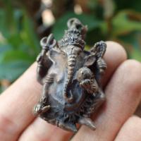 ราคา ลดทั้ง้ราน จี้พระพิฆเนศ องค์พระพิฆเนศ จี้ จี้พระ จี้พระพิฆเนศวร หลังเครื่องหมายโอม สวยงาม เนื้อทองเหลือง (19469979403)