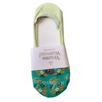 ราคา PreOrder Everyday Essentials Vivienne Westwood ถุงเท้าข้อสั้น (19717620300)