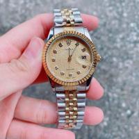 ราคา นาฬิกาข้อมือแฟชั่นดัง นาฬิกาสายเลส มีช่องบอกวันที่ ขนาดหน้าปัด34 mm สินค้ามีถ่าน ผ้าเช็ค ถุงผ้าแถมให้นะคะ (16602508421)