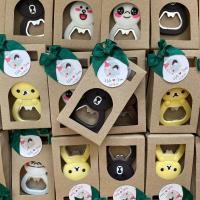 ราคา เซตละ50ชิ้นตกชิ้นละ14บาท ของชำร่วยงานแต่ง ที่เปิดขวดลายการ์ตูนแพ็คกล่องน้ำตาล (9647995659)