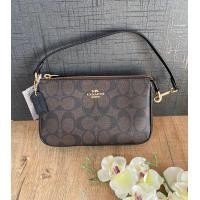 ราคา แท้ Coach C3308 Nolita 19 In Signature Canvas (15475787980)