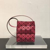 ราคา BaoBao PRISM MATTE SHOULDER ของแท้จาก Shop baobao issey Miyake (21061733765)