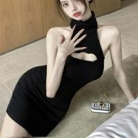 ราคา เดรสไหมพรมน่ารัก เซ็กซี่ เดรสมินิงานสวยปัง ชุดเดรสสั้นสีดำคอเต่าโชว์ร่องอกเเซ่บๆ พร้อมส่งราคาถูก (15735053305)