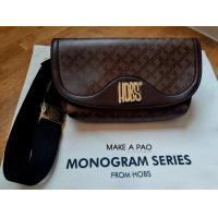 ราคา ส่งฟรี กระเป๋า Hobs รุ่น Hobs monogram series 12นิ้ว 8นิ้ว 4นิ้ว (19698801896)
