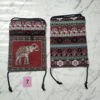 ราคา กระเป๋าลายช้าง กระเป๋าผ้าทอนากา ผ้าพื้นเมืองทางเหนือ กระเป๋าสายสะพายยาว กระเป๋าคล้องคอ กระเป๋าชาวดอย แต่งหน้ากระเป๋าลายช้าง (17471046466)