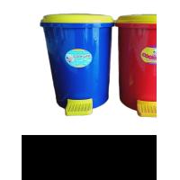 ราคา ถังขยะ 10 ลิตร สูง 30 ซม สินค้าคละสี ถังขยะเหยียบ ถังขยะกลมเล็ก No 402 มีถังหูหิ้วด้านใน ถังขยะแบบเหยียบมีฝาปิด ถังขยะมีฝาปิด (6396122569)