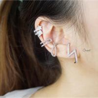 ราคา Thunder blink X blink Double lined Shooting star earrings set เซ็ตต่างหูและ earcuff งานชุบทองคำขาว เพชร CZ (16300720388)