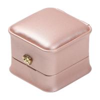 ราคา กล่องหนัง Pu ทรงสี่เหลี่ยม คุณภาพสูง หลากสี สําหรับใส่เครื่องประดับ แหวนแต่งงาน (19775825135)
