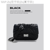 ราคา Zaraอาร์คันซอขนาดเล็กแบบฝรั่งเศสกระเป๋าสายโซ่ใหม่ฤดูใบไม้ผลิ ฤดูร้อนกระเป๋าแฟชั่นสตรีกระเป๋าสะพายข้างลมหวานขนาดเล็ก (19607249158)