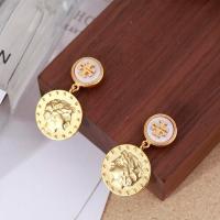 ราคา Tory Burchแฟชั่นเรียบง่ายโลหะพื้นผิวดิสก์นูนภาพบุคคลฝังเปลือกหอยเฉพาะกลุ่ม T ต่างหูต่างหูสำหรับสาว ๆ (17111772285)