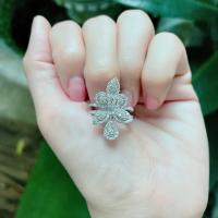ราคา Titapa jewelry แหวนเพชรหน้ากว้างดอกไม้ก้านเพชรคู่ ดีไซน์สวยแบบมาใหม่ ใส่สวยเต็มนิ้ว งานปราณีตมากเพชรสวยคัดทุกเม็ดนำ้100เพชรสวยเล่นไฟระยิบระยับ เหลี่ยมเพชรH A ตัวเรือนมีน้ำหนักแข็งแรง แบบทันสมัย เรียบห