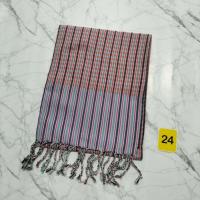 ราคา ผ้าพันคอทอมือ ผ้าพันคอผู้ชาย ผ้าพันคอฝ้ายทอมือ ผ้าพันคอลายสก๊อต งานครูสลาหน้าแคบ ขนาดผ้ากว้าง 20 ซม ยาว 200 ซม (17639780042)