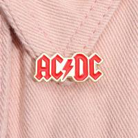 ราคา AC และ DC หมุดเคลือบลายการ์ตูนสีดำสนุกกับใบเสนอราคาหมุดผ้าตกแต่งกระเป๋าสัญลักษณ์เครื่องประดับอัญมณีของขวัญ (18750571859)