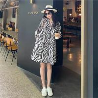 ราคา ชุดเสื้อเชิ้ตมีลายม้าลายหลวมผู้หญิงครึ่งแขนชุดคลุมท้องลำลอง (20330163404)