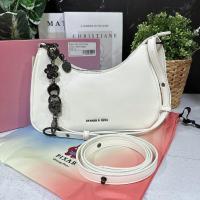 ราคา charles keith x pixar losto มาพร้อมสายสองเส้น สายสั้น สายยาว สายปรับได้ ขนาด 10 นิ้ว Outlet (20766675953)