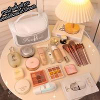 ราคา กระเป๋าเก็บเครื่องสำอาง ขนาก 23 15 13 กระเป๋าใสๆ สีขาว น่ารักมาก E985 (9746194653)