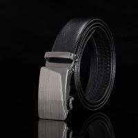 ราคา เข็มขัดลำลองธุรกิจหัวเข็มขัดสี่เหลี่ยมทำจาก PU อัลลอยด์เข็มขัดสีดำหรูหราสำหรับผู้ชายกางเกงยีนส์เข็มขัดโลหะ (21171316170)