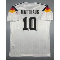ราคา เสื้อบอล ย้อนยุค ทีมชาติ เยอรมัน 1990 เหย้า Retro Germany Home พร้อมเบอร์ชื่อ 10 MATTHAUS แชมป์บอลโลก World Cup Champions เรโทร คลาสสิค (20463395955)
