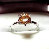 ราคา TANITTgemsแหวนทองคำขาวประดับพลอยบุษราคัมสีแม่น้ำโขงขนาดหนึ่งกะรัต (7180386407)