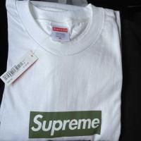 ราคา Supremeเย็บปักถักร้อย Supreme Supreme เบอร์ลินเปิดโบโก้แบบจำกัดเสื้อยืดแขนสั้น Xlsupreme เบอร์ลิน Box Logo (20473836502)