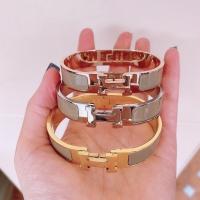 ราคา กำไลตัว H สแตนเลสแท้ งานสวย ได้อุปกรณ์ กล่องกำไล (18476686809)