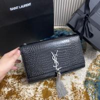 ราคา YSL YvesSaintlaurent MEDIUM KATE TASSEL IN CROCODILE EMBOSSED LEATHER (21228033584)