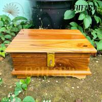 ราคา BF กล่องใส่เครื่องประดับ กล่องใส่พระเครื่องไม้สัก 28 20 13 ซม สีใส Jewelry box (20358168132)