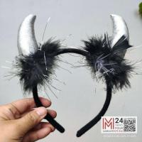 ราคา 1 อัน ที่คาดผมเดวิล ขอบขนมิ้ง ที่คาดผม เดวิล ที่คาดผมเขาเดวิล ปีศาจแดง ที่คาดผมแฟนซี ปาร์ตี้ แฟนซี ฮาโลวีน halloween red devil headband m24 (15102513151)