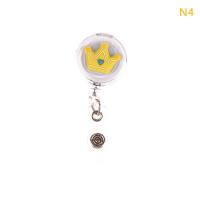 ราคา FJ ม้วนป้ายชื่อบัตรประชาชนแบบดึงได้ง่ายลายการ์ตูนสำหรับใส่บัตรสำนักงานแบบพับเก็บได้สำหรับนักศึกษาพยาบาล (20947070466)