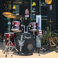 ราคา กลองชุดใหญ่ Drum Overdrive Overspeed Vivid โครเมี่ยมทั้งชุด มีคลิปการประกอบ เลือกชุดฉาบได้ ฟรี เก้าอี้กลองชุด ไม้กลอง ไฮแฮท1คู่ พร้อมขาตั้งครบ (20013380717)