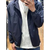 ราคา UNIQLO ชุดชุดกันแดด UPF50สำหรับผู้ชายเสื้อผ้าผู้หญิงแจ็คเก็ตมีฮู้ด Uv แบบพกพา Y453773กันน้ำ 461077ของแท้ใหม่ (19725315077)