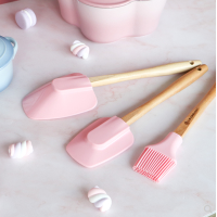 ราคา ฝรั่งเศสLe Creusetไม้พายซิลิโคนยาวด้ามไม้มีดโกนที่อุณหภูมิสูงทำอาหารไม้พายซุปช้อนไม้พายไม้พายไม้พาย (14820367309)