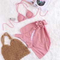 ราคา ชุดว่ายน้ำผู้หญิง ชุดว่ายน้ำ 3 ชิ้น พร้อมผ้าคลุมบิกินี่ งานผ้าฉลุ มีฟองน้ำและซับใน มี 4 สี ขาว ดำ ชมพู เขียว (20999223580)