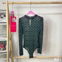 ราคา Bodysuit แขนยาวคอเต่าหยดน้ำหลัง ผ้าซีทรู มีกริตเตอร์ สวยแพงพิมพ์ด้วยผ้ากัมมะหยี สวยหรู ใส่แล้วดูไฮโซมากค่ะ (20691004749)