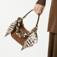 ราคา ลด ราคาถูก ๆ CHARLES KEITH แท้ ทรง hobo ขนาดฐาน9นิ้ว สูง6นิ้ว งานแท้หิ้วขึ้นเครื่องได้ทั่วโลกจ้า (18600994462)