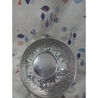 ราคา ขันน้ำลายไทย ขันน้ำลายนูน ขันอลูมีเนียมลายไทย ขันตราจระเข้ ขันใส่บาตร ขนาด 22 ซม ไม่มีขา มี 3 สี ให้เลือก เงิน ทอง และ ชมพูทอง (19799862480)