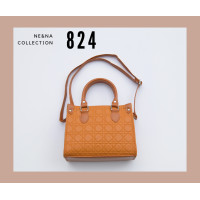 ราคา กระเป๋าเเฟชั่นผู้หญิงสะพายข้างทรง Tote No 824 NE NA Collection Bag (20447229094)