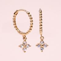 ราคา Grace Fine Jewelry ต่างหูห่วงทองแท้ 9K Clover charm with White Sapphire (9812202783)