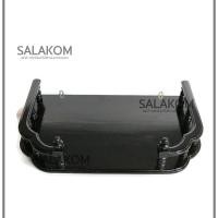 ราคา SLK หิ้งพระ ไม้สัก หิ้งสำหรับวางพระ ติดหนัง ขนาด 60 36 ซม มุมหยัก หิ้งพระไม้สักแท้ สีดำเงา หิ้งพระไม้สักแขวนผนัง Buddhas shelf (19852220553)