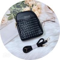 ราคา B86 Forever youngพร้อมส่งกระเป๋าสะพายข้างผู้หญิงกระเป๋าโทรศัพท์ กระเป๋าราคาถูกกระเป๋าแฟชั่นเกาหลีกระเป๋าสองซิป (11073490415)