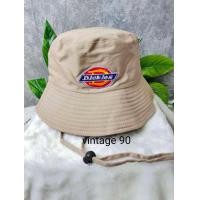 ราคา NEW หมวกเดินป่ากันแดดมีเชือกล็อกกันปลิว หมวกแฟชั่น หมวกเดินป่าปัก (15527308346)