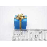 ราคา กล่องของขวัญจิ๋ว งานเรซิ่น ราคา ชิ้น ตกแต่งต้นคริสมาสต์ กล่องของขวัญคริสมาสต์ กล่องของขวัญ คริสมาสต์ Christmas (20674402067)