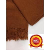 ราคา ผ้าคลุมไหล่กันหนาวพระ ไหมพรมทอมือ ยาว2เมตร ความกว้าง 90 เซ็นติเมตร คลุมได้ครึ่งตัว ผ้าทอเนื้อแน่น เลือกสีได้ 2 สี คือ กรัก กับพระราชทาน (15920648385)