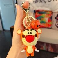 ราคา Disney พวงกุญแจ Mickey Mouse Minnie Stitch Donald เป็ด Piglet Winnie Pooh ตัวเลขจี้สำหรับกระเป๋ารถ Keyring (16402620551)