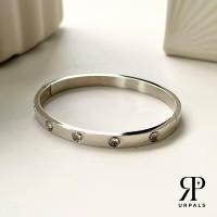 ราคา URPALS กำไลข้อมือ Stainless 18K ดีไซน์หรู ฝังเพชร CZ งาน Premium ใส่ออกงาน แมทได้กับทุกลุค (21083342205)