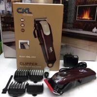 ราคา CKL 2600 แบตตาเลี่ยน ปัตตาเลี่ยนตัดผมไฟฟ้าไร้สาย ตัดแต่งทรงผม โกนหนวดเล็มเครา แบตตาเลียน มีสาย CKL รุ่น 79524 1001 (20747276416)