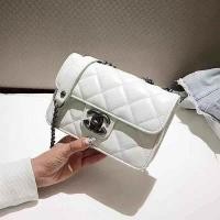 ราคา LK8NEW กระเป๋าสะพายข้างมินิCCสายโซ่ กระเป๋าสะพายพาดลำตัว รหัส CCโซ่ (12732267755)